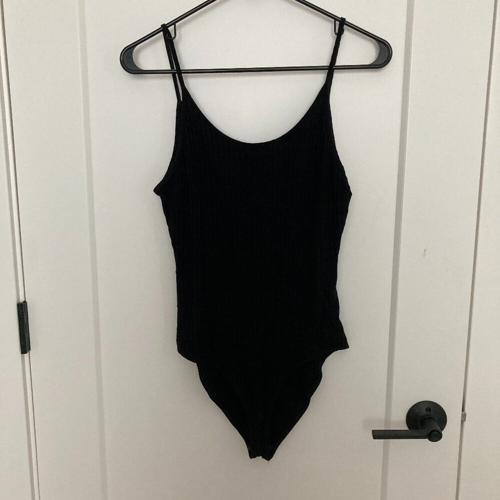 Nordstrom Soprano Sleeveless Tank Top Bodysuit in Black, size S, lots of stretch